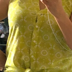 Ann Taylor women’s sleeveless top size M